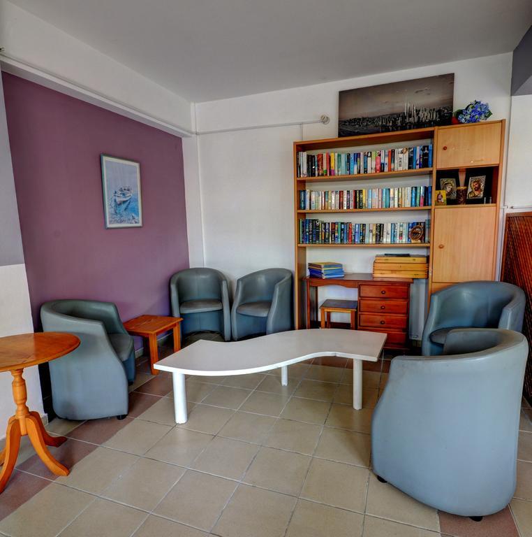 Renos Apartments Polis エクステリア 写真