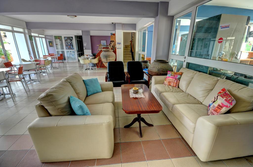 Renos Apartments Polis エクステリア 写真