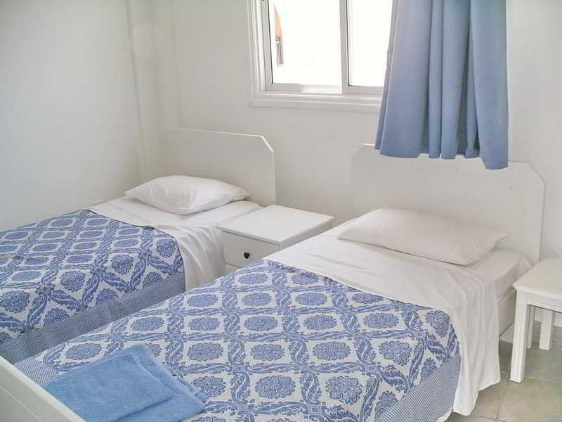 Renos Apartments Polis エクステリア 写真